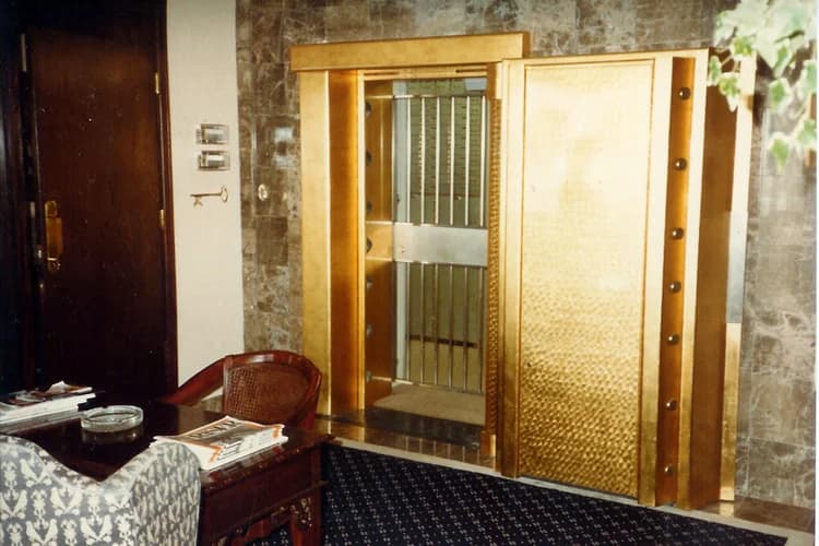 Florida Intervault inner lobby with gold vault door open